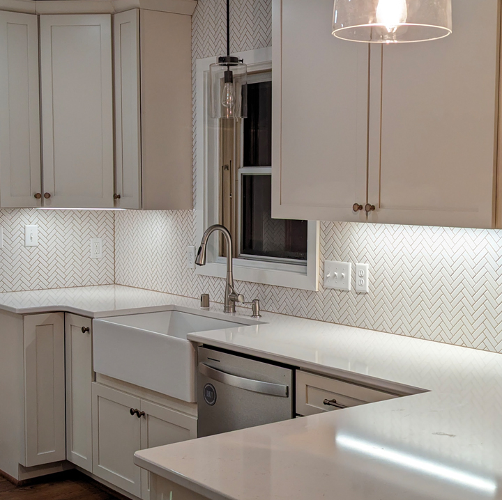 https://cytricountyconstruction.com/wp-content/uploads/2024/01/kitchenbeforeafter-aftero-9.jpg
